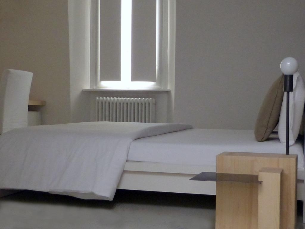 Fontana Rooms Lake Como Quarto foto